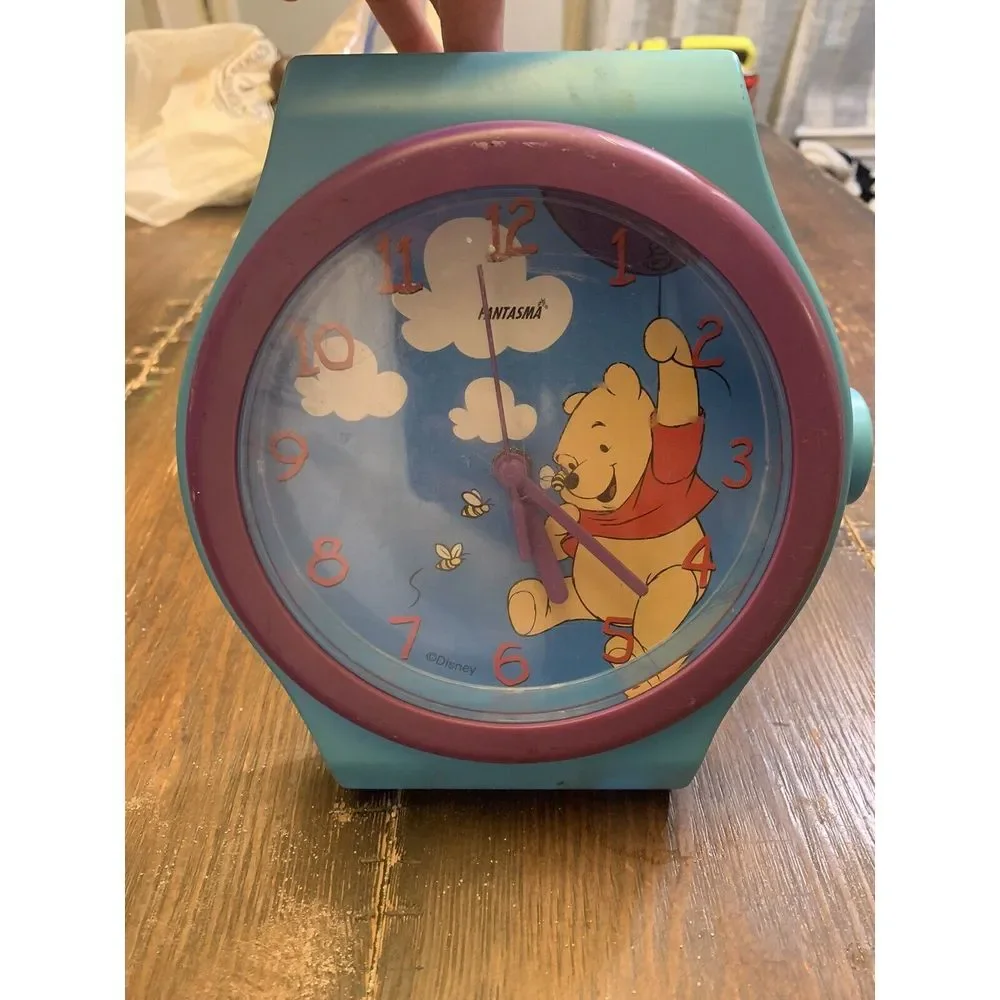 Vintage Fantasma Disney Winnie the Pooh Battery Wall Clock‎  90s
